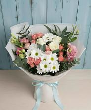 Букет цветов из:  Розы, Лизиантусы и Хризантемы в Майском Республики Адыгея