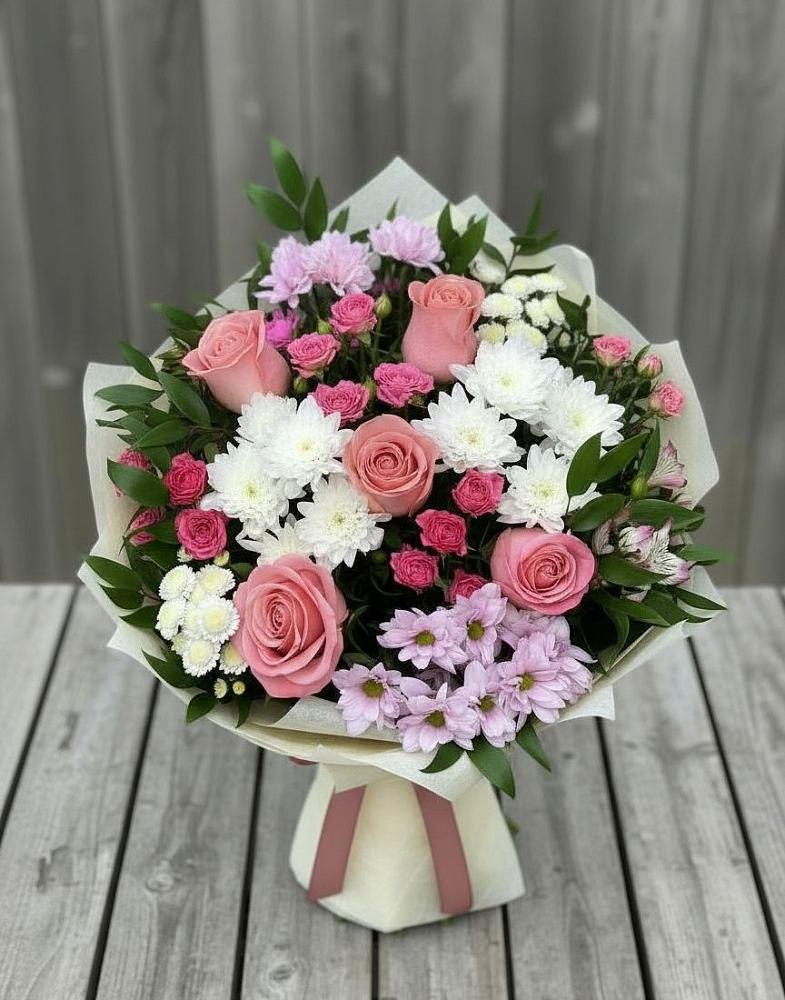 Букет цветов из: Альстромерии, Гвоздики, Розы и Хризантемы в Майском Республики Адыгея