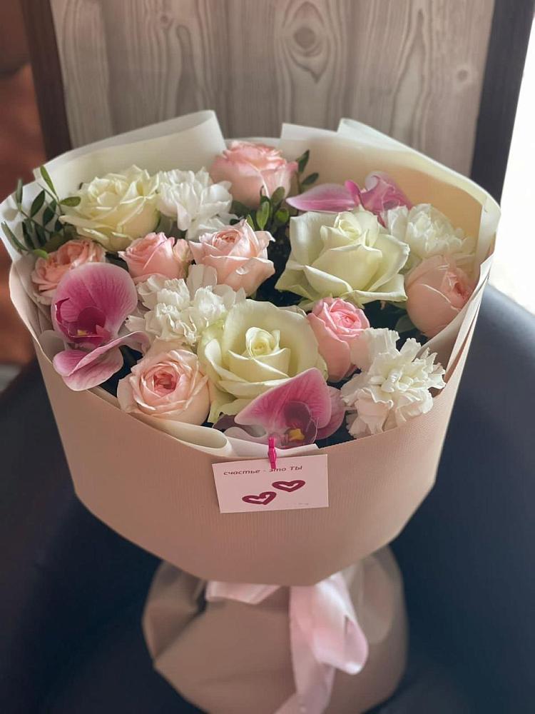 Букет цветов из: Орхидеи, Розы и Гвоздики в Майском Республики Адыгея