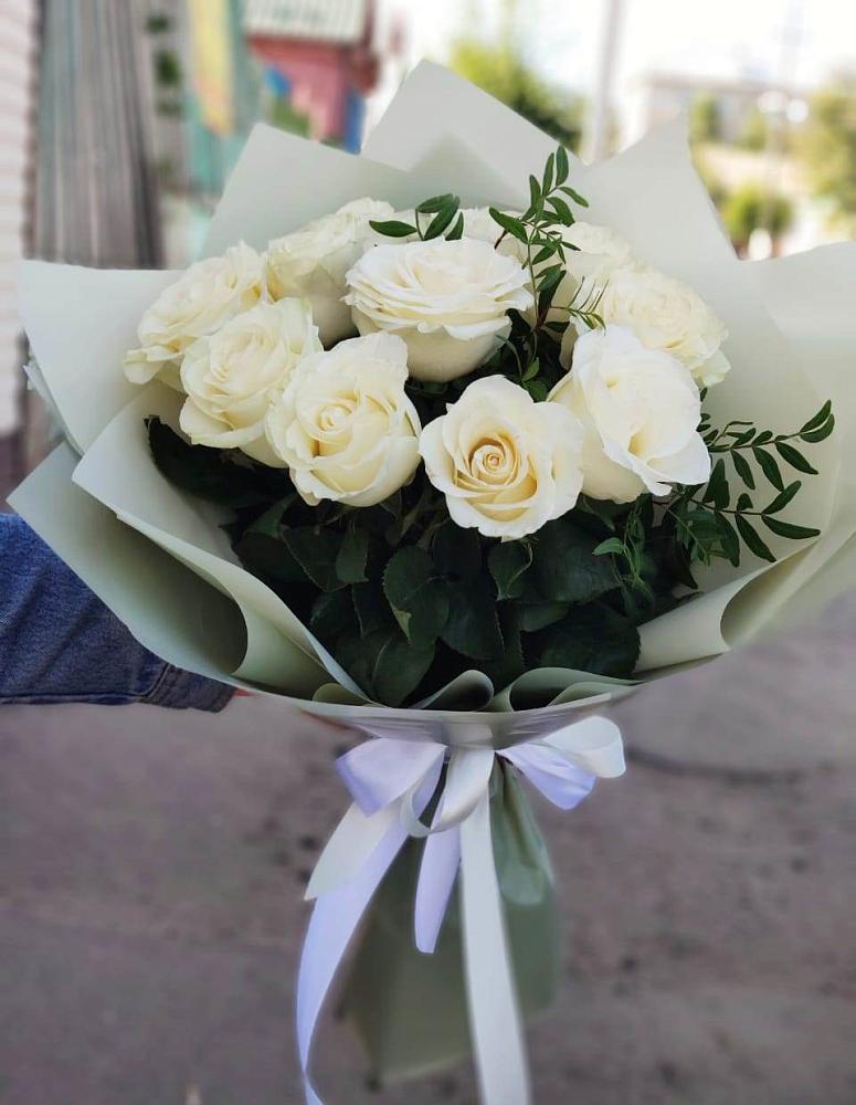 Букет Белые розы Проуд в Майском Республики Адыгея