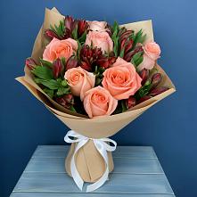 Букет цветов из:  Розы и Альстромерии в Майском Республики Адыгея