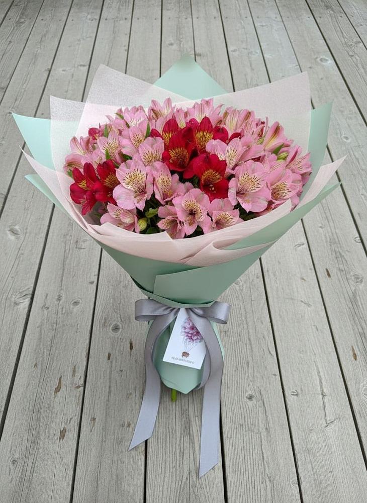 Букет цветов из: Альстромерии в Майском Республики Адыгея