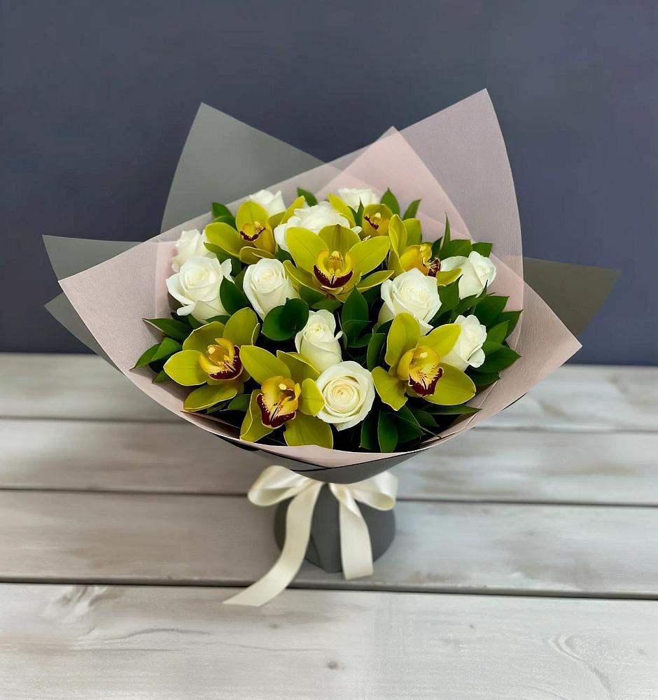 Букет цветов из: Орхидеи и Розы в Майском Республики Адыгея