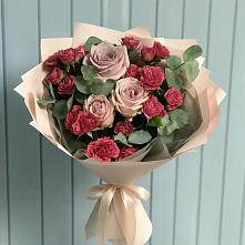 Букет цветов из:  Гвоздики и Розы в Майском Республики Адыгея